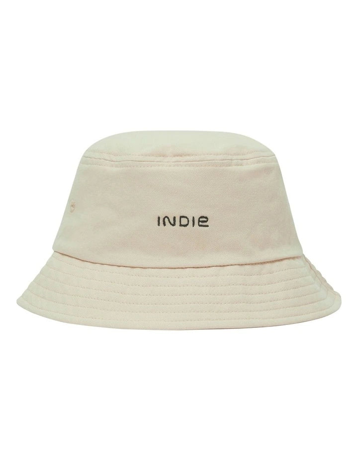 Indie top bucket hat